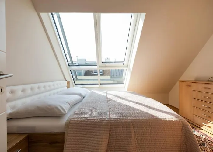 Grosses Penthouse #12 Mit Terrasse Und Aussicht Апартаменти
