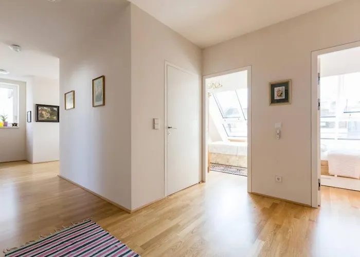 Grosses Penthouse #12 Mit Terrasse Und Aussicht Апартаменти Відень